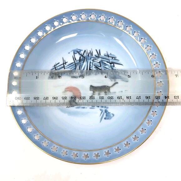 Bing & Grondahl B&G Harald Wiberg Tomten Plate 3503/616 Cat Gnome Snow Denmark - Picture 5 of 5